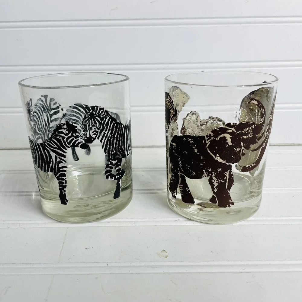 (2) Tastesetter MCM Lowball Whiskey‎ Glasses Elephant Zebra Print Vintage